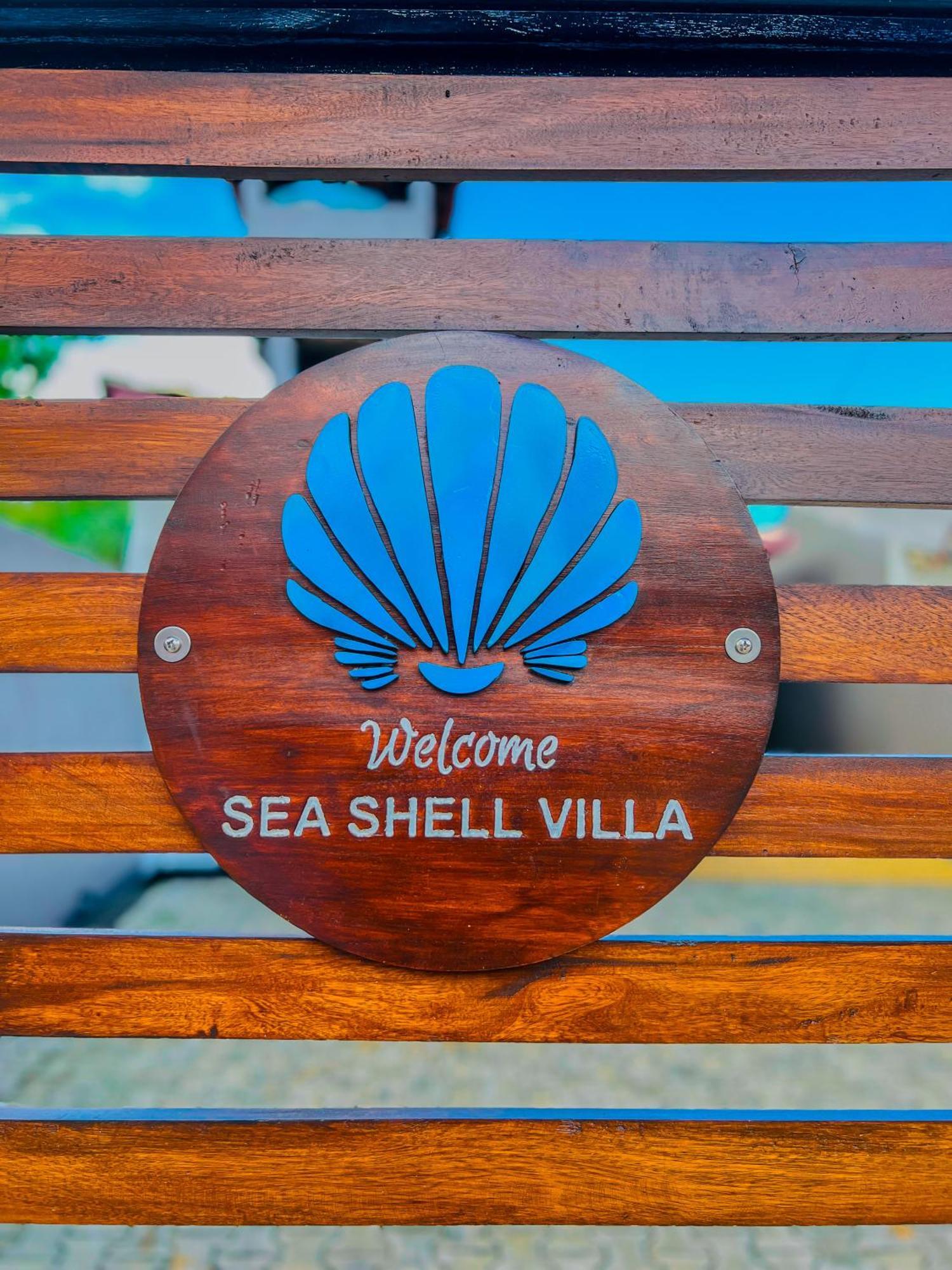 Sea Shell Villa Hikkaduwa 2 Separate Cabanas Ocean Front Villa Экстерьер фото